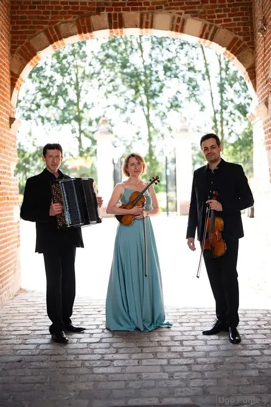 TRIO SViTA